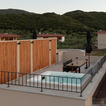 Olivera Suites Sarti Exterior foto